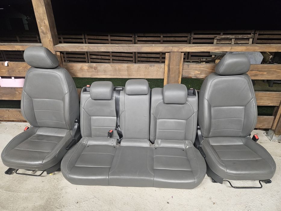 Interior Skoda Rapid piele