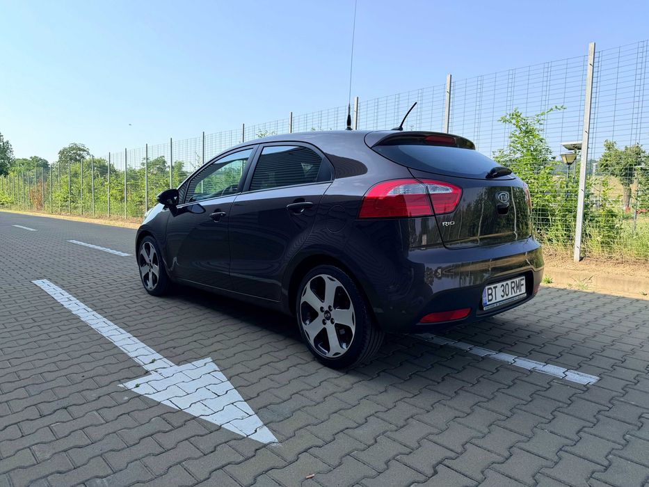 KIA Rio 2012 — imagine 4