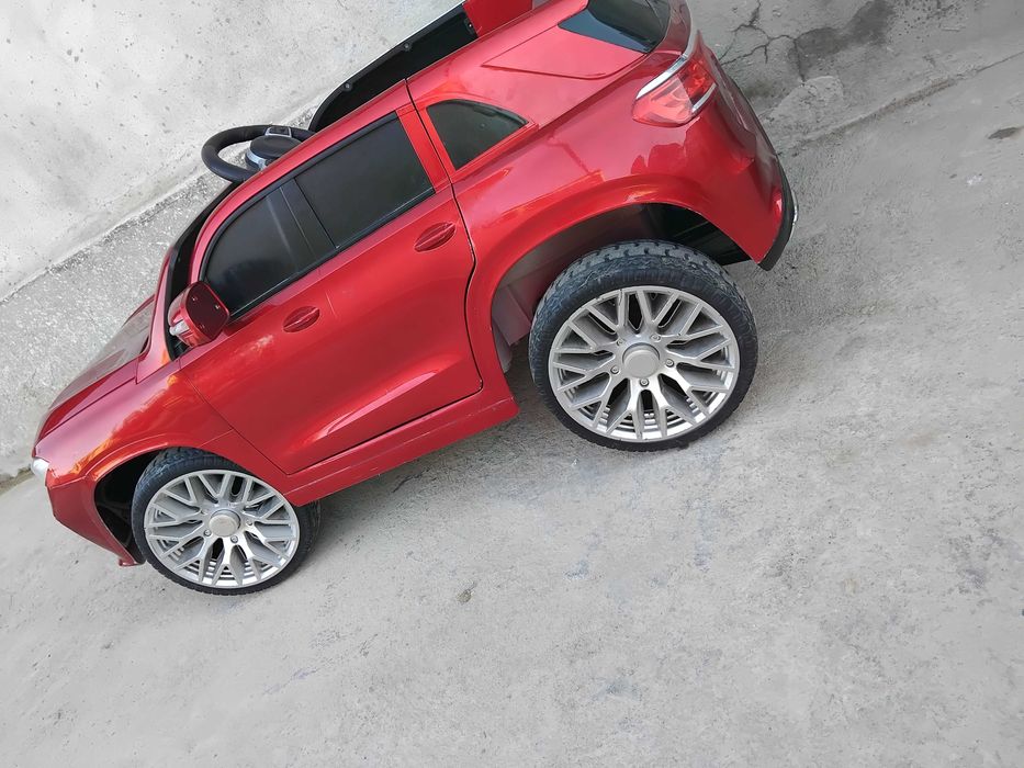 Sotiladi moshincha narxi 1500 milyon