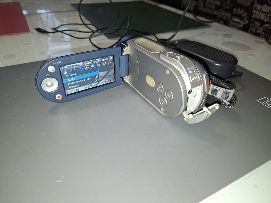 Samsung VP-MX20,  camcorder card SD, baterie bună,  încărcător