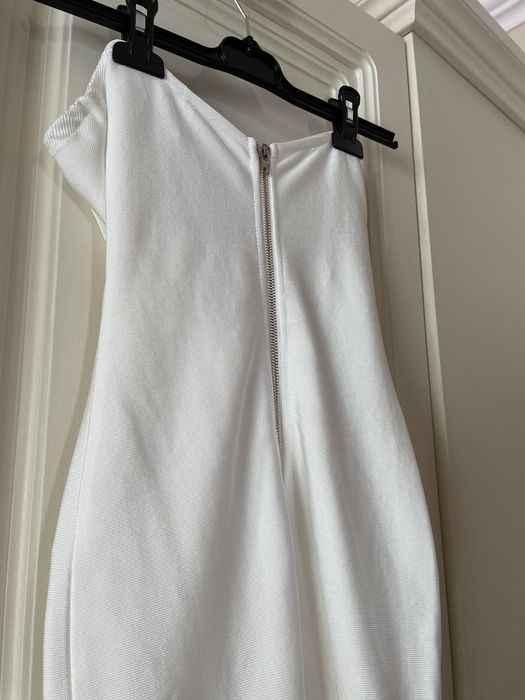 Rochie bandage alba, cu trena- marimea S