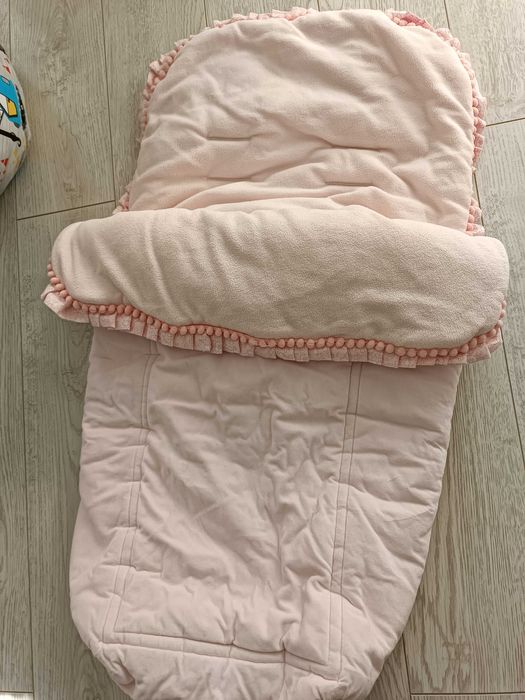 Бебешко зимно чувалче за количка