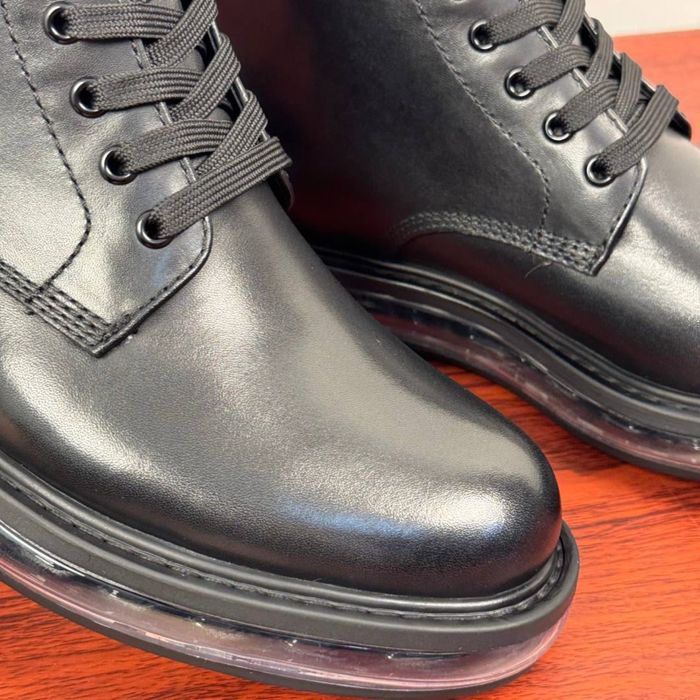 Ghete Prada , calitate premium , pe stoc , noi , 39