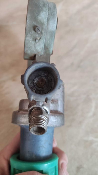 Редуцир вентил от старото родно производство