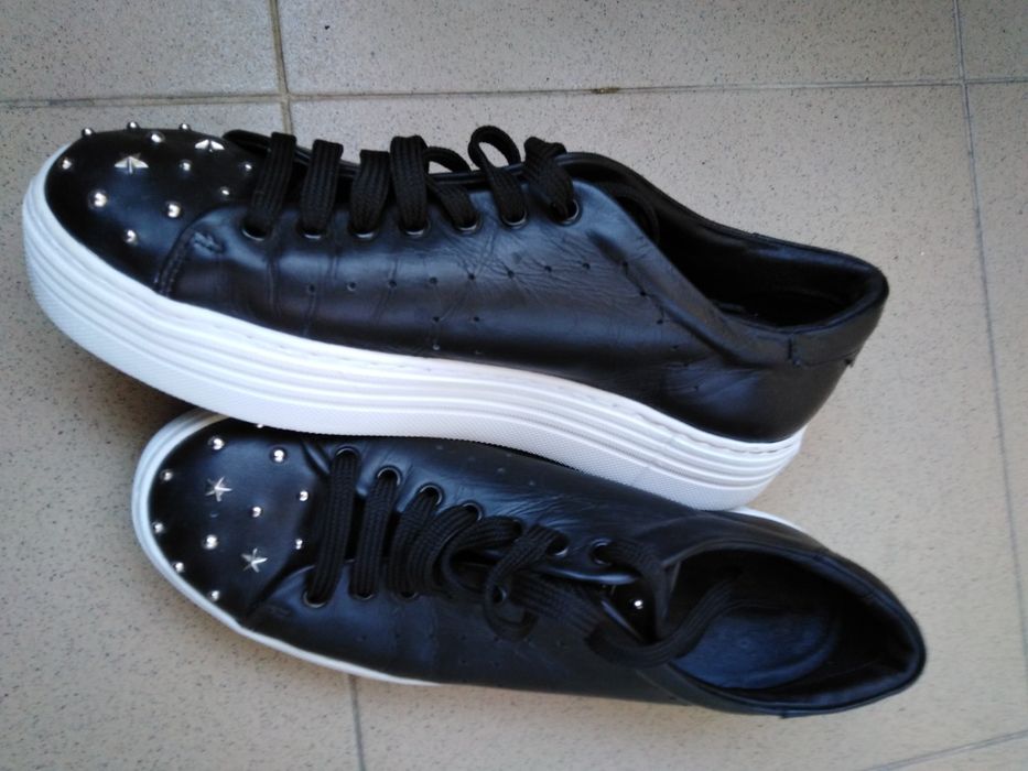 Модерни обувки за всекидневието!