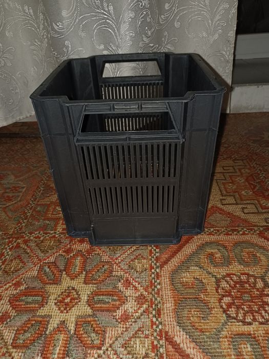 Ящики пластиковые