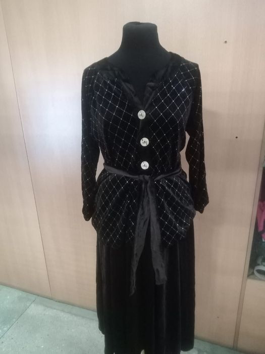 Платья пон-бархат (королевский велюр)