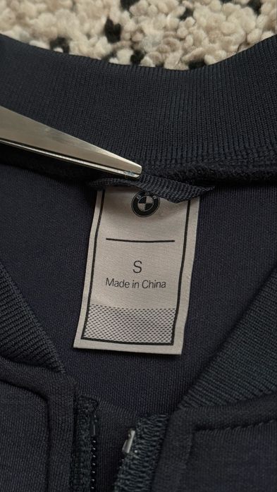 Нов мъжки елек,грейка BMW размер S