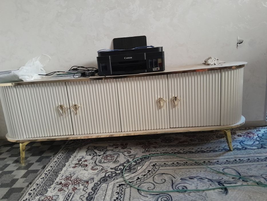 Mebel sotiladi oladiganlaga kelishiladi