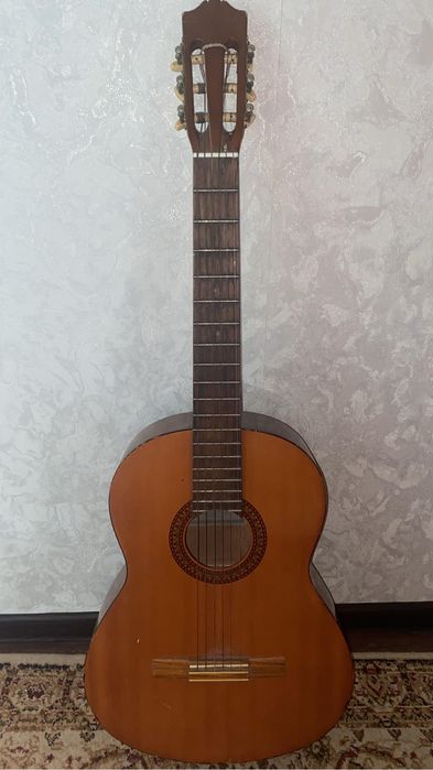 Гитара Yamaha c40