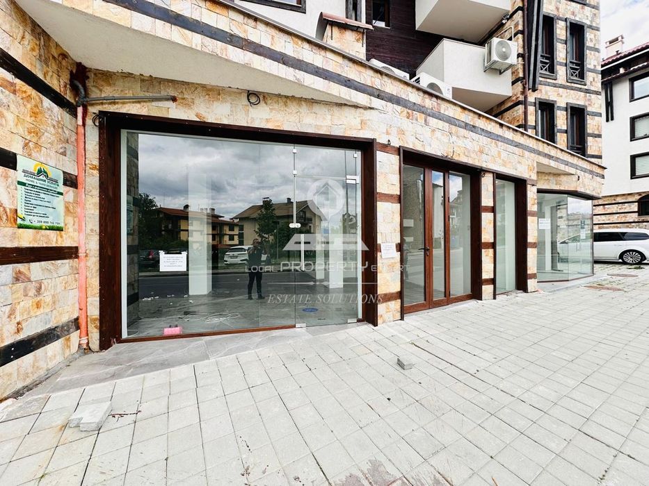 Дава се под наем Магазин в Банско - 104 кв.м за 600 € - Снимка #9