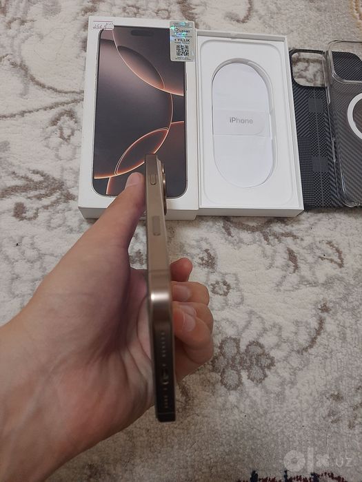 İphone 16 Pro Max Decert