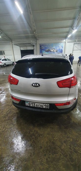 Продам срочно Kia sportage 2015