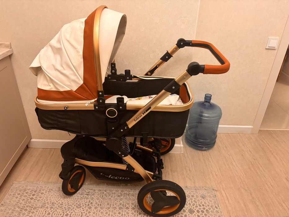 Детская коляска (Belecoo)
