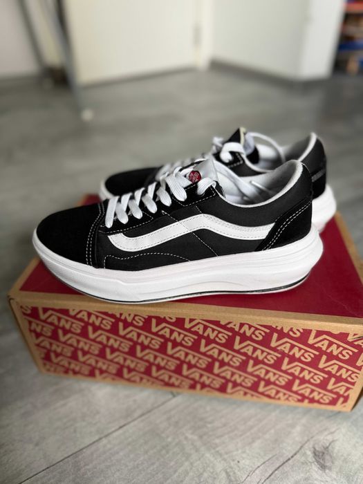 Дамски маратонки Vans 39 номер