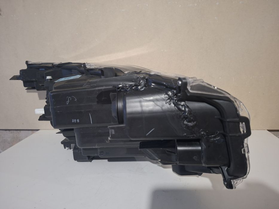 Ляв фар Toyota Yaris Cross 81150-0DP52