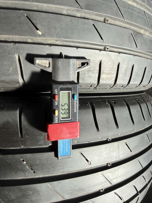 2x Anvelope Vara 205/60 R16 - Kumho Ecsta ps71