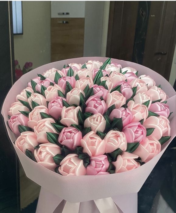 Тюльпаны из лент