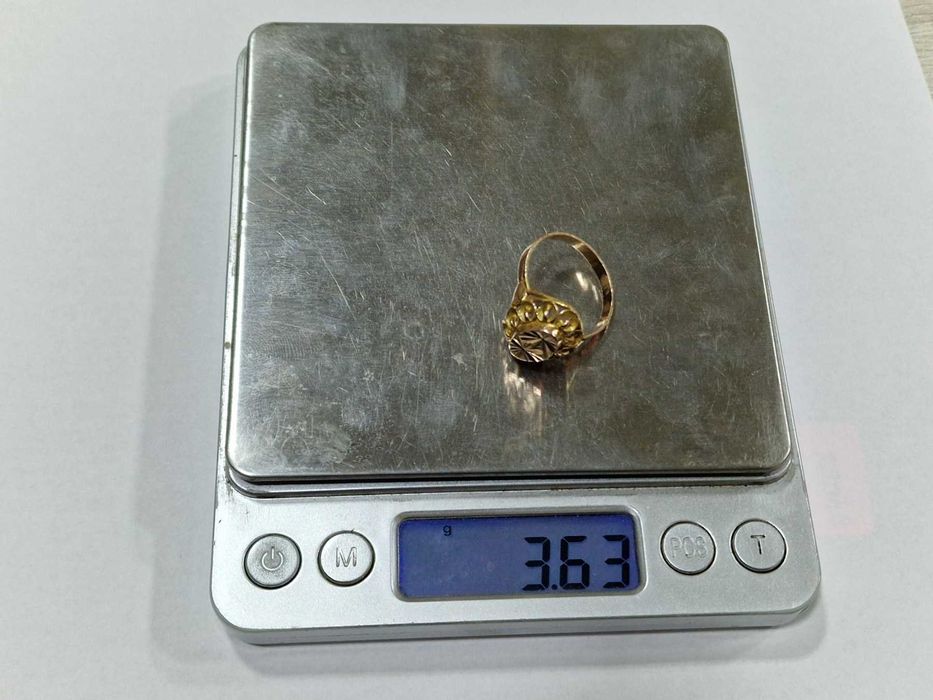 Дамски златен пръстен 14К 585 / 3,63 гр.
