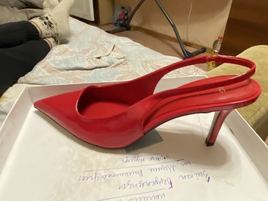 Женская обувь все 40 р.