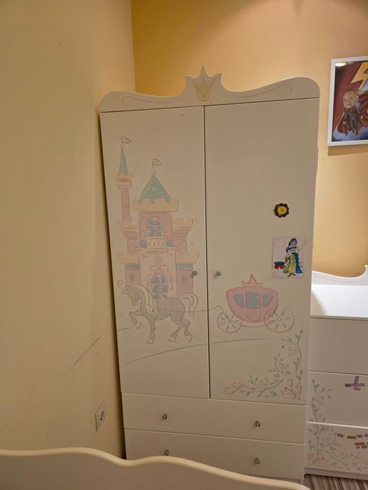 Обзавеждане за детска стая, близнаци