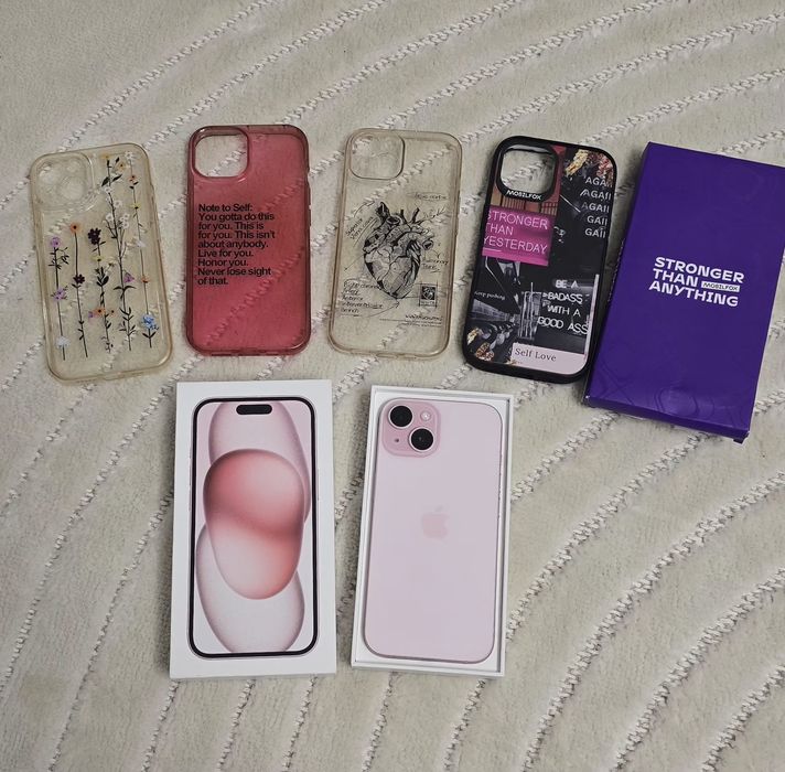 Iphone 15  roz 256 GB