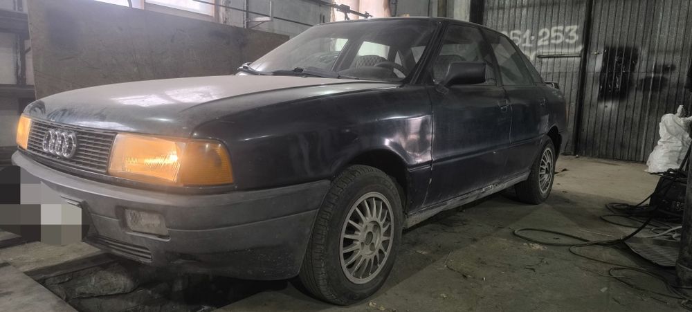 Продам Ауди 80 б3