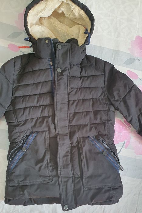 Зимняя куртка-пуховик
