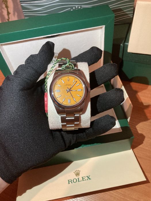 Rolex oyester yellow