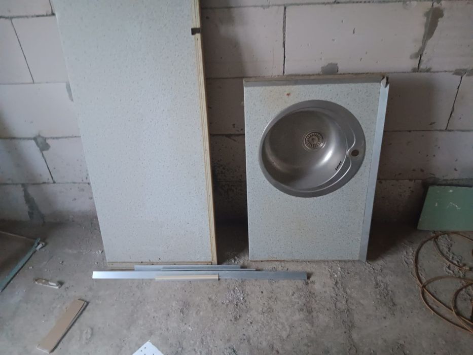 Chiuvetă plus blat de vanzare