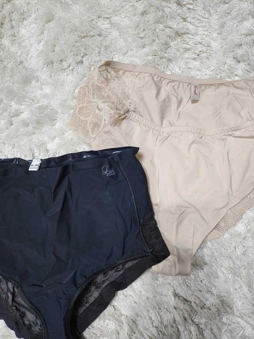 Продавам бикини на Triumph и  чисто нов сутиен на марката Triumph