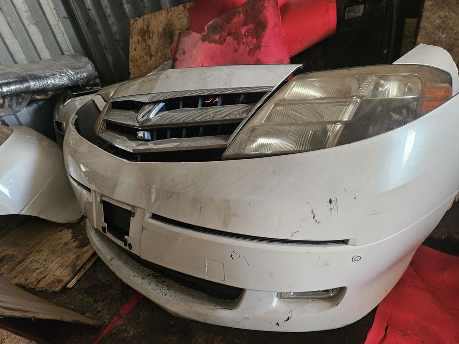 Ноускат Toyota Aplhard 3.0 морда