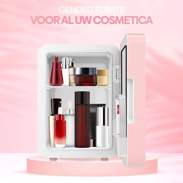 Мини хладилник OLVY с обем 4 литра за козметика, бебешка храна, мляко,