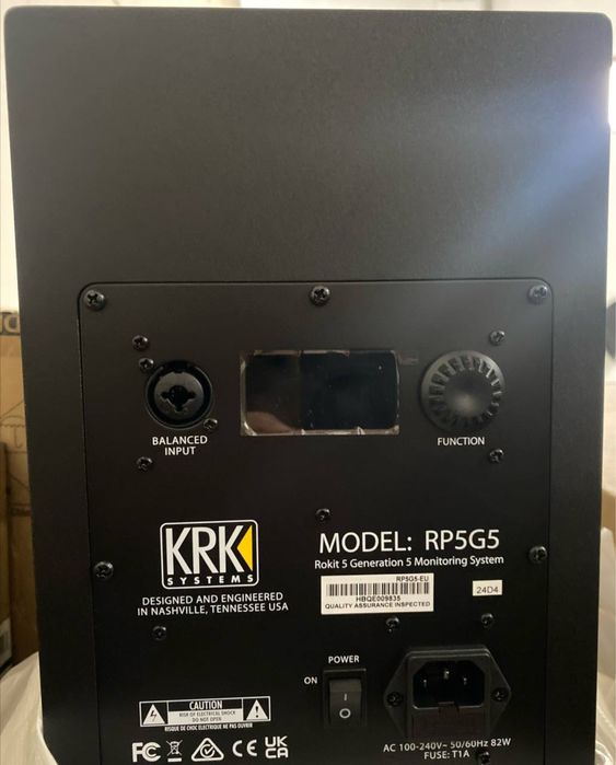 KRK Rokit RP5 G5 + KRK S8 Active Studio Subwoofer