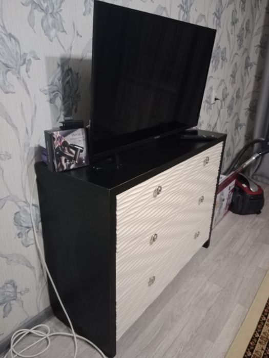 Продам камод люстра