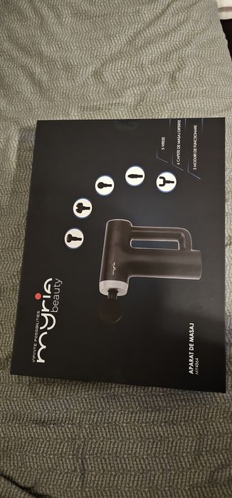 Vând aparat de masaj miria