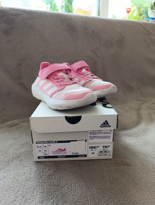 Детски маратонки за момиче