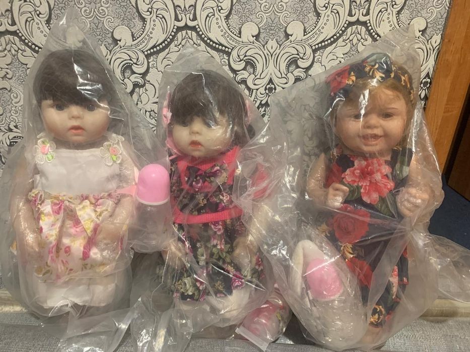 кукла в подарочной коробке