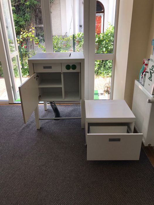 Birou si roll box/ receptie