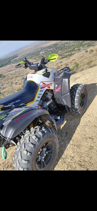 Vând Can-Am Renegade de 800