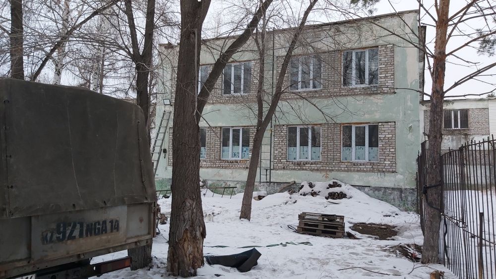 Сдам в аренду 2й этаж здания
