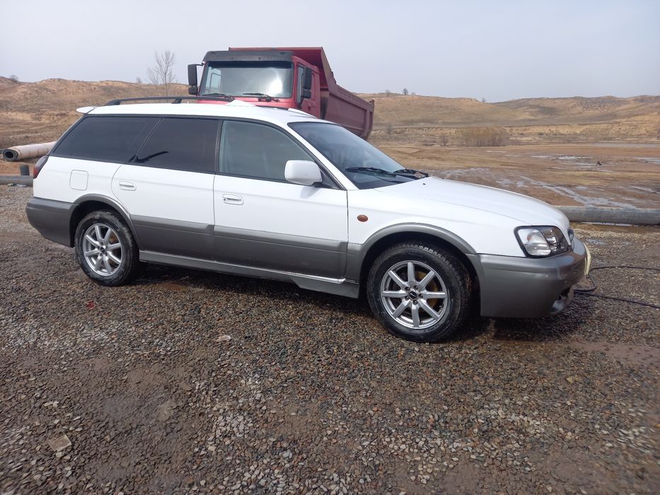 Субару Аутбек 2 000