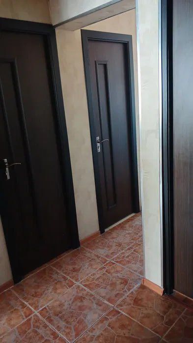 Срочно! Квартира на Дархан 2/5/9 общ пл 65м Отдельный вход
