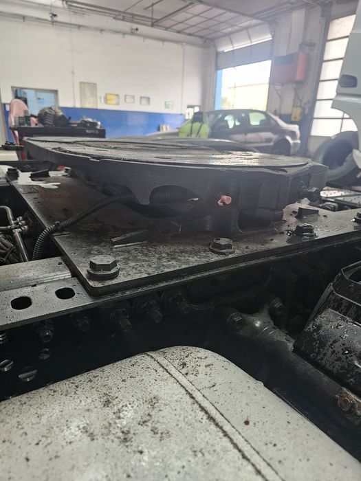 Cupla tractare mercedes mp4 2019