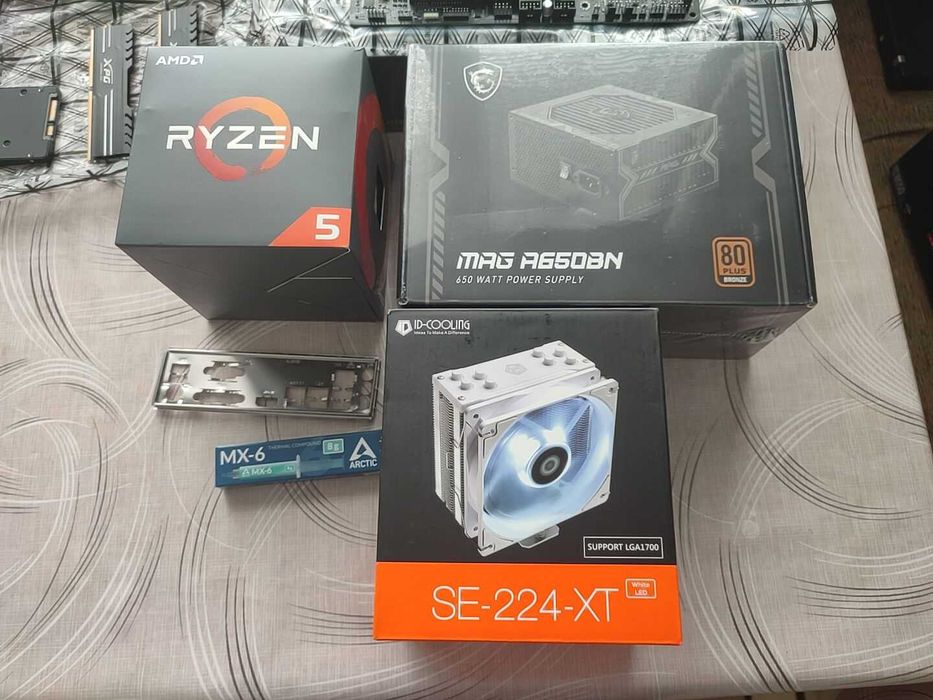Компютър Ryzen 5 / B450 / 16GB RAM / SSD / RX 570 / Гаранция