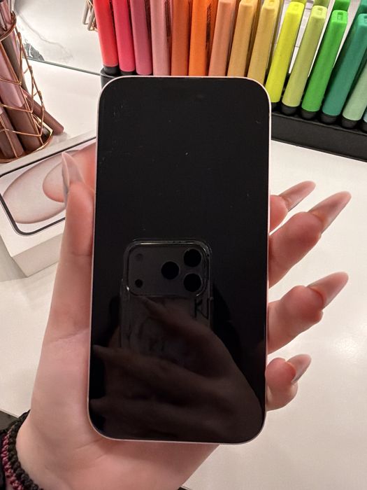 Iphone 15, roz 128GB