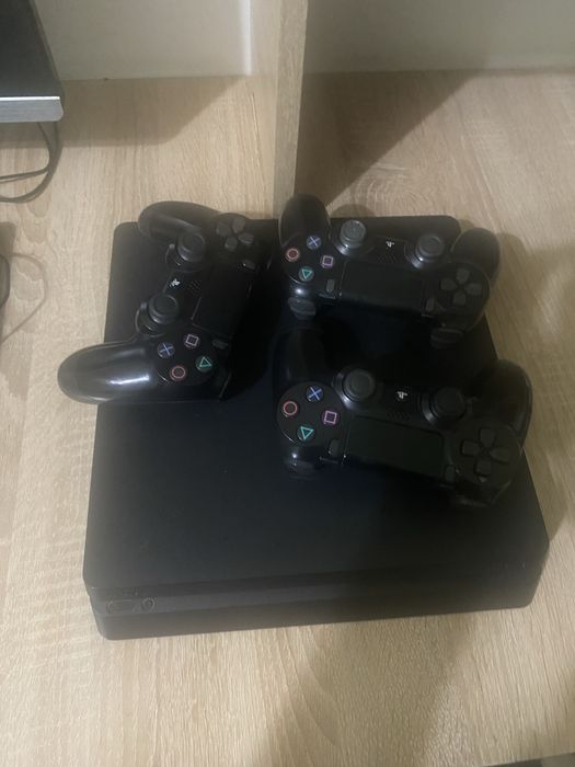 Playstation4 slim