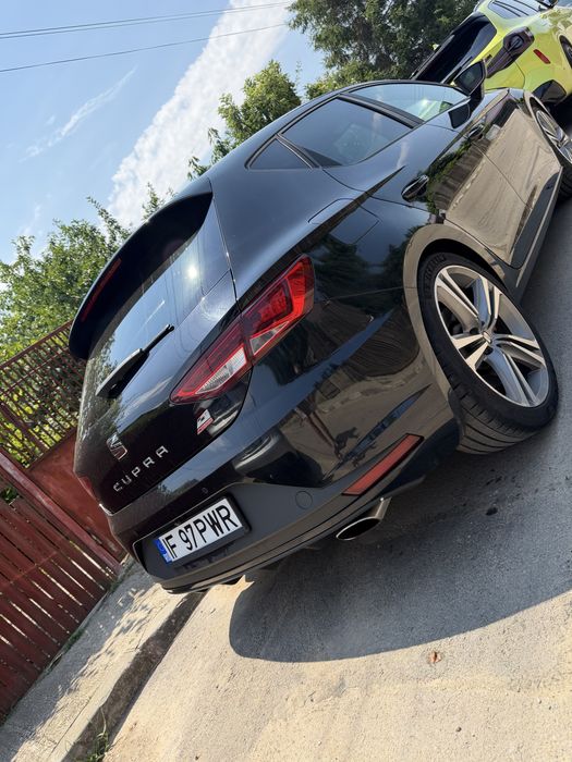 Seat leon cupra r 2015 390hp dsg istoric curat fara daune autoblocant faruri led matrix camera  stage 1