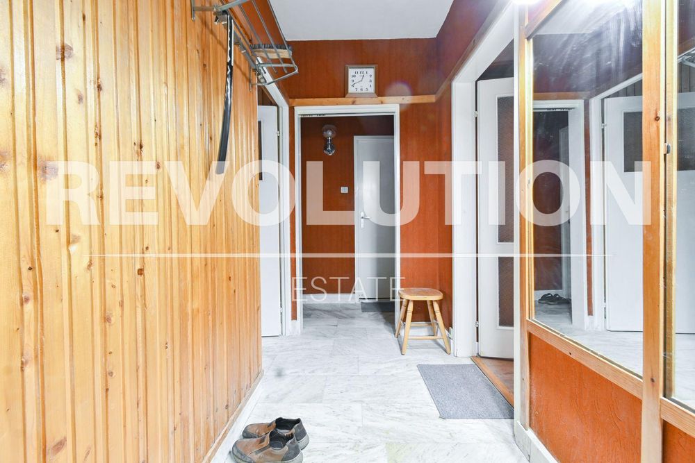 Дава се под наем Двустаен апартамент в София, Младост 2 - 85 кв.м за 698.19 € - Снимка #9