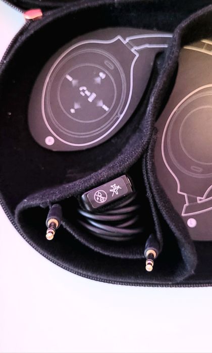 Casti ANC Sony WH-1000XM4 cu verificare